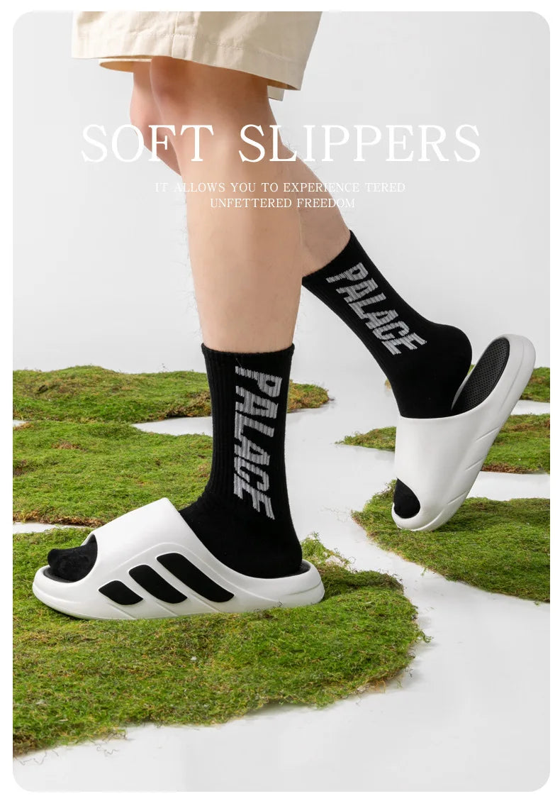 Chinelos masculinos slides com um sentido alto valor estético desgaste externo anti deslizamento fundo grosso