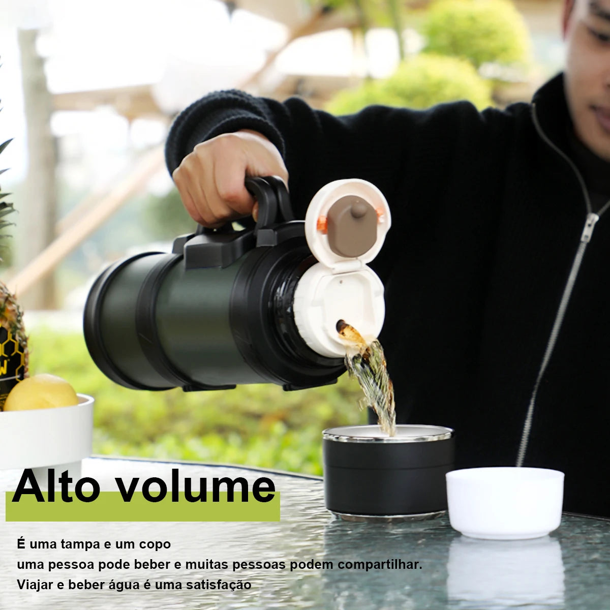 Garrafa Térmica de Água Camada Dupla Vácuo Aço Inoxidável，Capacidade extragrande Garrafa de Água Isolada para Uso Externo 2.4L